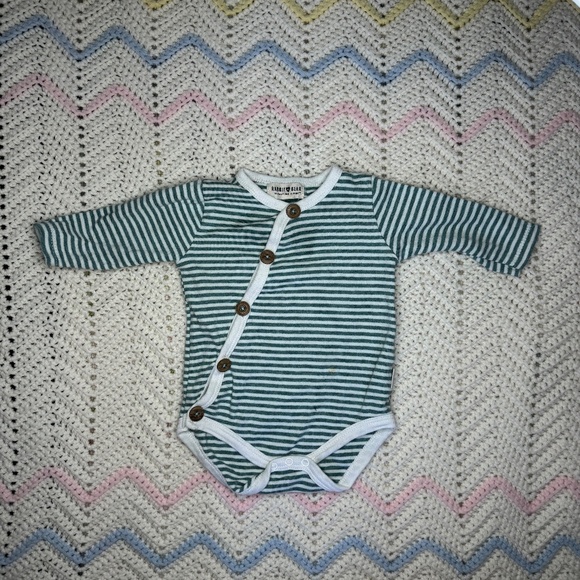 Rabbit & Bear By Emily and Oliver - Picture 2 of 9